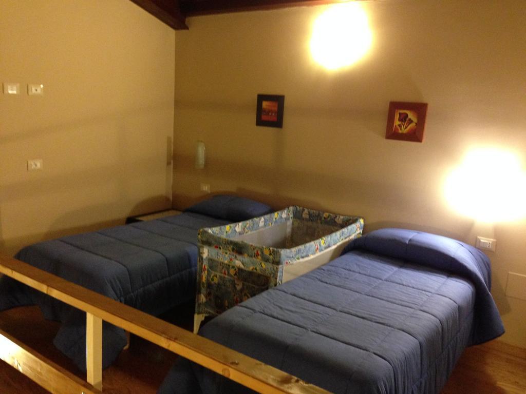 La Chioccia Hotel Valmontone Cameră foto